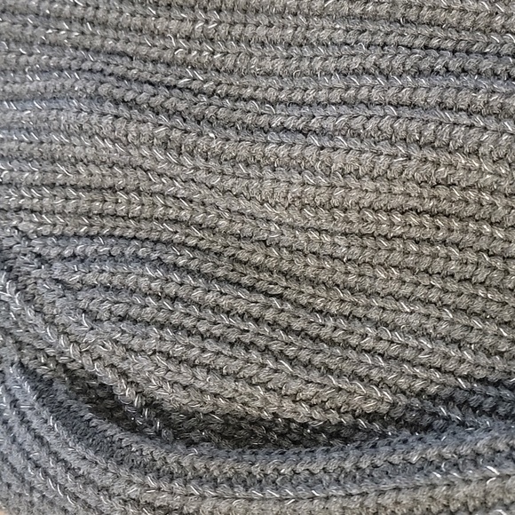 Cliché sweater large. Ex cond.  Heavy. No stains . All beads there. - Picture 5 of 8